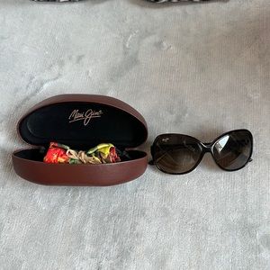 MAUI JIM MAILE Sunglasses